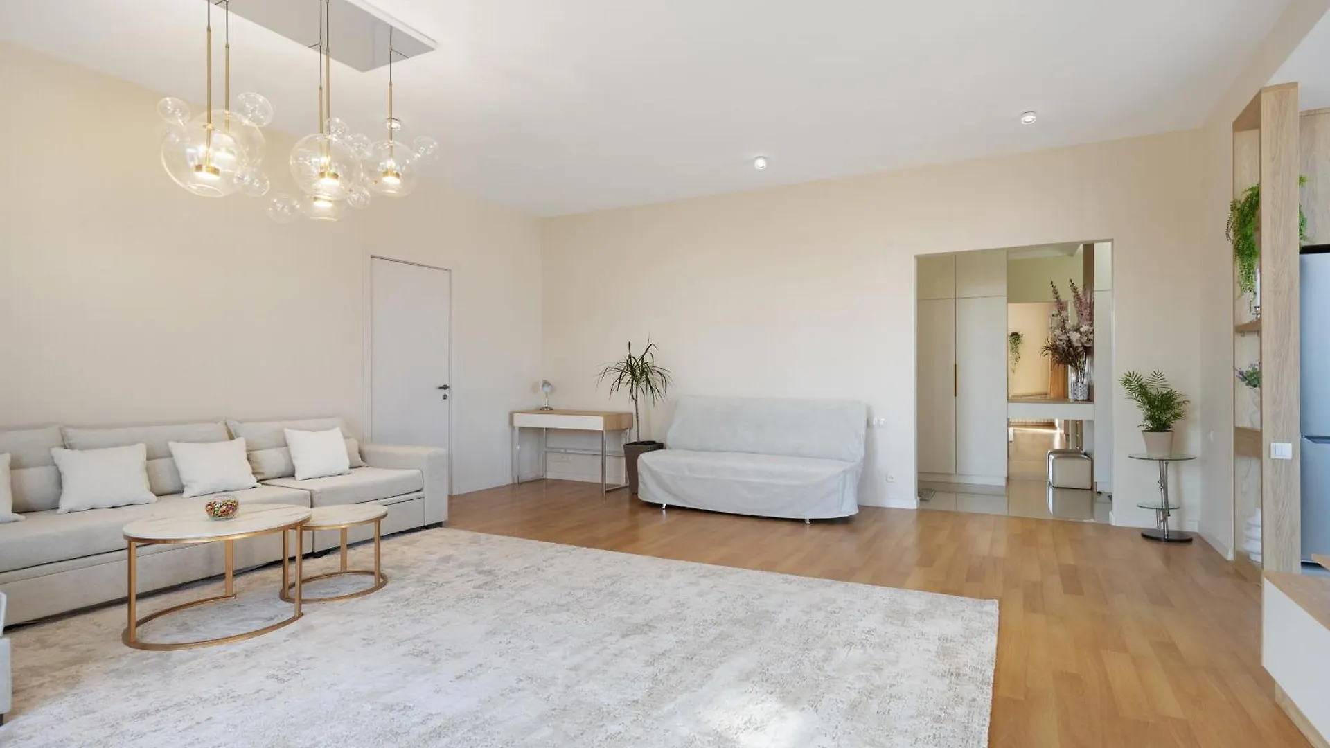 Bagebi Views - Spacious Apartment With City Views Tbilisi